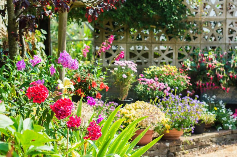 Flower Bed Maintenance in Honolulu, HI